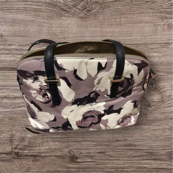 kate spade Handbags - Kate Spade Floral Print